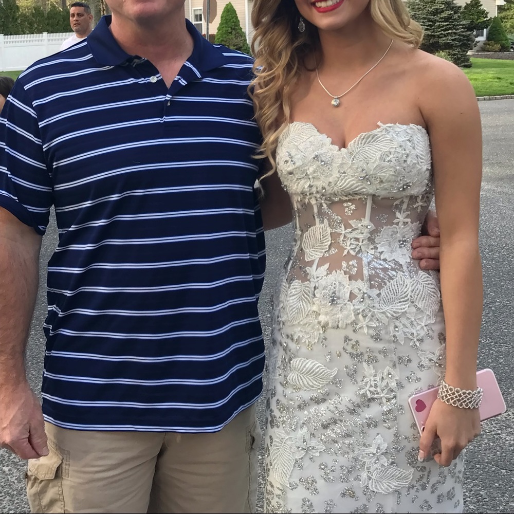 JOVANI PROM GOWN - Picture 5 of 8
